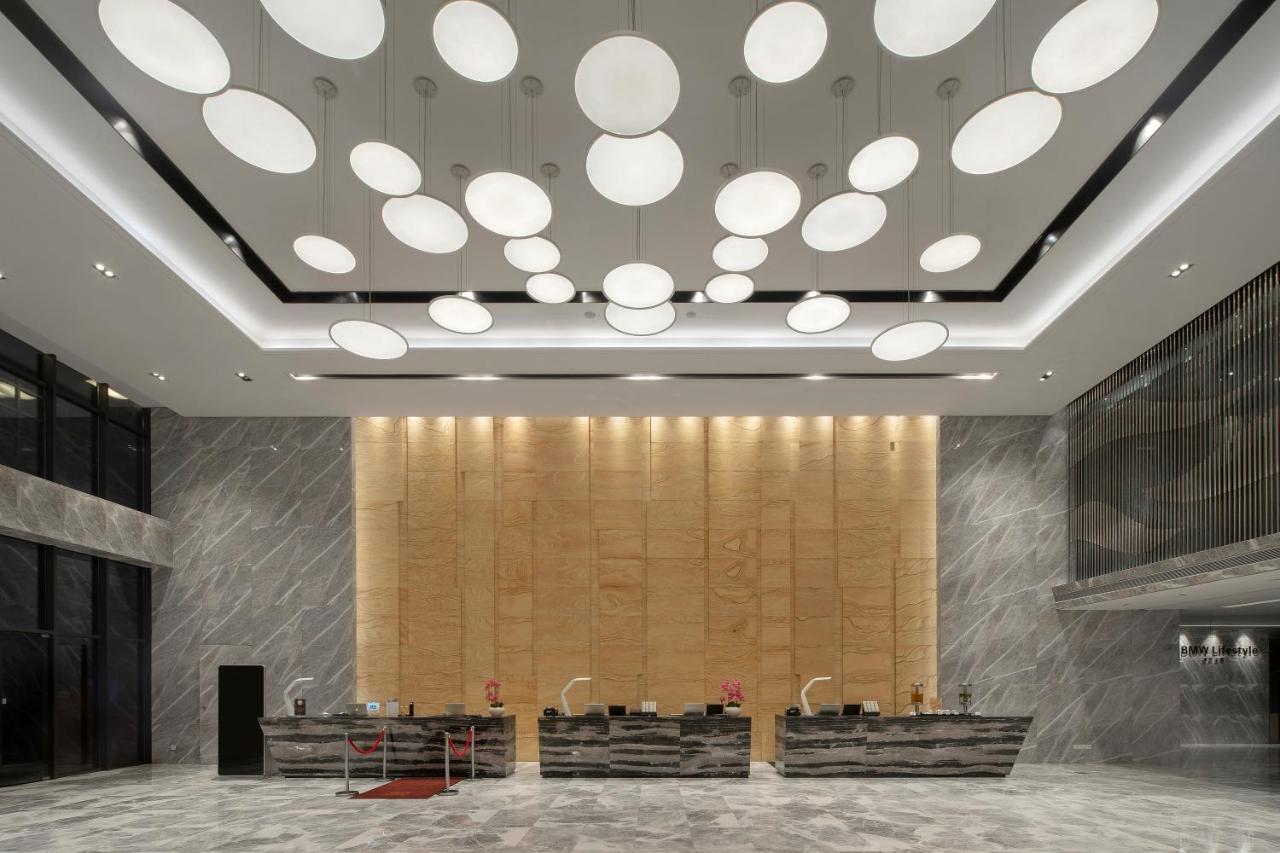 C Plaza Hotel Yuzhong Ngoại thất bức ảnh
